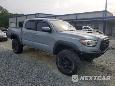 Czwarte zdjęcie samochodu z boku: 2019 TOYOTA TACOMA TRD OFF-ROAD VIN:3TMCZ5ANXKM228551 - miniatura