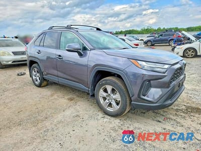 Czwarte zdjęcie samochodu z boku: 2024 TOYOTA RAV4 HYBRID XLE VIN:4T3RWRFV5RU114002 - miniatura