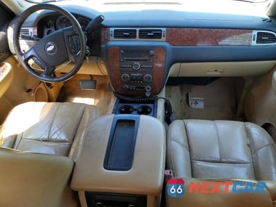 Zdjęcie 8 z 12 samochodu: 2007 CHEVROLET SILVERADO K3500 VIN:1GCJK33647F554455 - miniatura