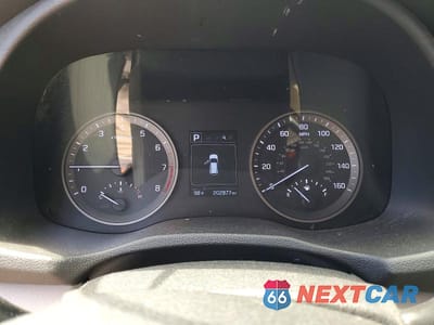Zdjęcie 9 z 13 samochodu: 2016 HYUNDAI TUCSON SE VIN:KM8J33A48GU061545 - miniatura