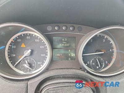 Zdjęcie 9 z 13 samochodu: 2010 MERCEDES-BENZ GL 350 BLUETEC VIN:4JGBF2FEXAA574523 - miniatura