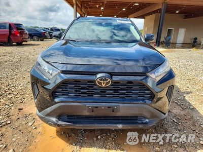 Piąte zdjęcie samochodu w środku: 2020 TOYOTA RAV4 LE VIN:2T3H1RFV8LC047091 - miniatura
