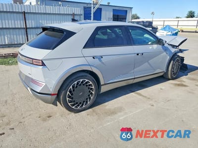 Trzecie zdjęcie samochodu z tyłu: 2022 HYUNDAI IONIQ 5 LIMITED VIN:KM8KRDAF2NU079904 - miniatura