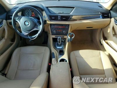 Zdjęcie 8 z 13 samochodu: 2015 BMW X1 SDRIVE28I VIN:WBAVM1C56FV315613 - miniatura