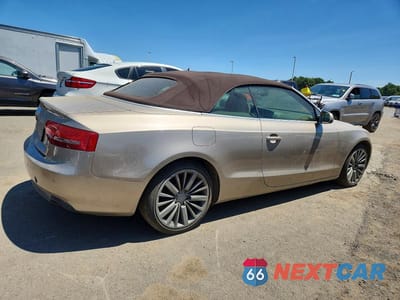 Trzecie zdjęcie samochodu z tyłu: 2011 AUDI A5 PREMIUM PLUS VIN:WAULFAFH7BN010722 - miniatura