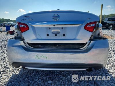 Zdjęcie 6 z 12 samochodu: 2016 NISSAN ALTIMA 2.5 SV VIN:1N4AL3AP1GC111261 - miniatura
