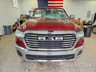 Piąte zdjęcie samochodu w środku: 2025 RAM 1500 LARAMIE VIN:1C6SRFJP0SN608904 - miniatura