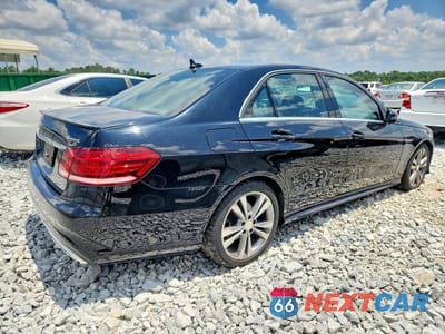 Trzecie zdjęcie samochodu z tyłu: 2016 MERCEDES-BENZ E 350 4MATIC VIN:WDDHF8JB9GB234058 - miniatura