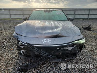 Piąte zdjęcie samochodu w środku: 2025 HYUNDAI ELANTRA HYBRID SEL SPORT VIN:KMHLM4DJ6SU131226 - miniatura