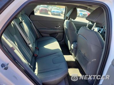 Zdjęcie 10 z 12 samochodu: 2025 HYUNDAI ELANTRA SEL VIN:KMHLS4DG5SU994125 - miniatura
