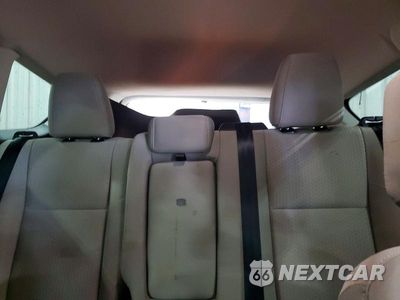 Zdjęcie 10 z 14 samochodu: 2019 FORD ESCAPE SE VIN:1FMCU9GD5KUB61126 - miniatura
