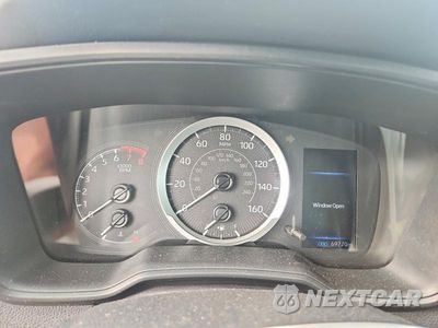 Zdjęcie 9 z 12 samochodu: 2022 TOYOTA COROLLA LE VIN:5YFEPMAEXNP301715 - miniatura