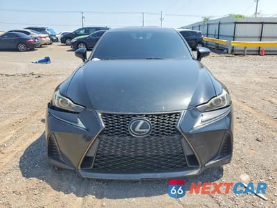 Piąte zdjęcie samochodu w środku: 2017 LEXUS IS 300 VIN:JTHCM1D21H5017602 - miniatura