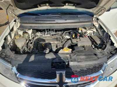 Zdjęcie 11 z 12 samochodu: 2018 DODGE JOURNEY SE VIN:3C4PDCAB3JT428590 - miniatura