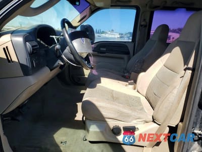 Zdjęcie 7 z 12 samochodu: 2006 FORD F250 SUPER DUTY VIN:1FTSW21P36EC34398 - miniatura