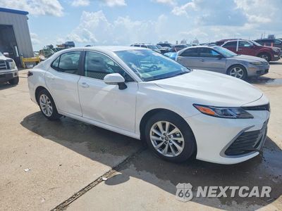 Czwarte zdjęcie samochodu z boku: 2024 TOYOTA CAMRY LE VIN:4T1R11AK8RU210261 - miniatura
