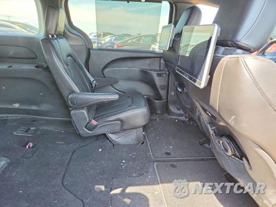 Zdjęcie 10 z 12 samochodu: 2023 CHRYSLER PACIFICA TOURING L VIN:2C4RC1BG3PR505495 - miniatura