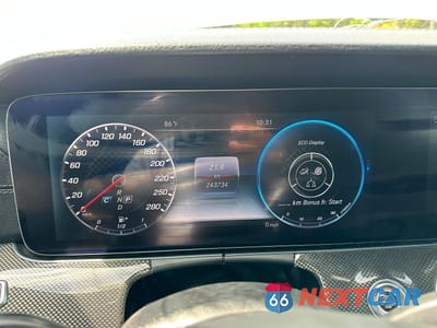 Zdjęcie 7 z 10 samochodu: 2018 MERCEDES-BENZ E 43 4MATIC AMG VIN:WDDZF6EB6JA302817 - miniatura