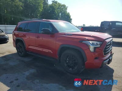 Czwarte zdjęcie samochodu z boku: 2024 TOYOTA SEQUOIA LIMITED VIN:7SVAAABA1RX029854 - miniatura
