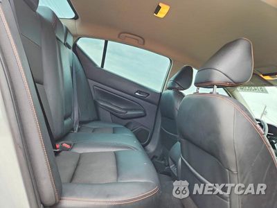 Zdjęcie 10 z 12 samochodu: 2019 NISSAN ALTIMA SR VIN:1N4BL4CV1KC203467 - miniatura