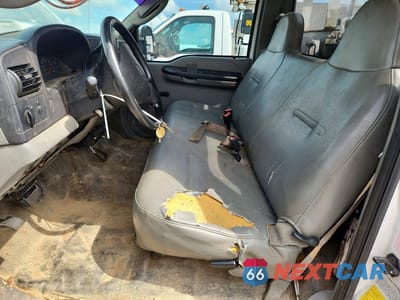 Zdjęcie 7 z 12 samochodu: 2005 FORD F550 SUPER DUTY VIN:1FDAF56P75EB57289 - miniatura