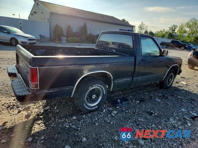 Trzecie zdjęcie samochodu z tyłu: 1991 CHEVROLET S TRUCK S10 VIN:1GCCS14Z4M0149040 - miniatura
