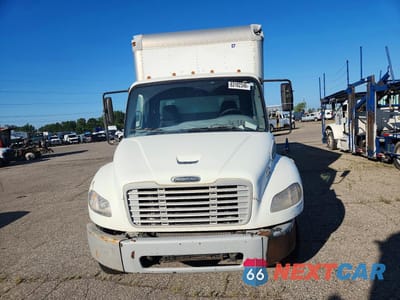 Piąte zdjęcie samochodu w środku: 2012 FREIGHTLINER M2 106 MEDIUM DUTY VIN:1FVACWDU2CHBE7716 - miniatura