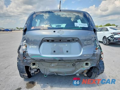 Zdjęcie 6 z 12 samochodu: 2016 NISSAN VERSA NOTE SV VIN:3N1CE2CP9GL377350 - miniatura