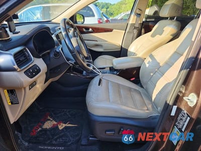 Zdjęcie 7 z 13 samochodu: 2017 KIA SORENTO EX VIN:5XYPHDA11HG253646 - miniatura
