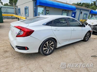 Trzecie zdjęcie samochodu z tyłu: 2018 HONDA CIVIC EX VIN:19XFC2F71JE039223 - miniatura