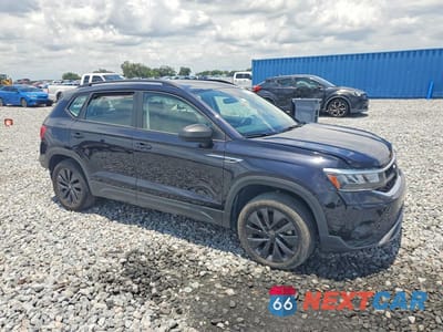 Czwarte zdjęcie samochodu z boku: 2024 VOLKSWAGEN TAOS S VIN:3VV5X7B22RM089834 - miniatura