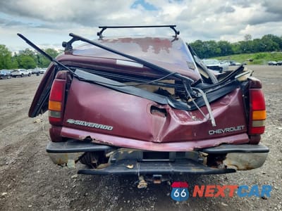 Zdjęcie 6 z 12 samochodu: 2002 CHEVROLET SILVERADO K1500 VIN:1GCEK19T72E210913 - miniatura