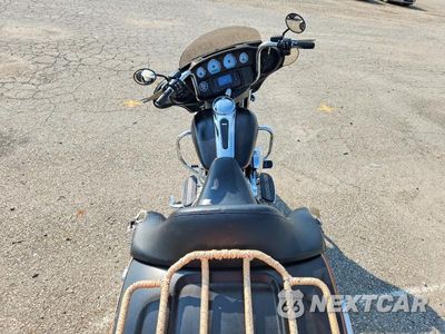 Zdjęcie 6 z 9 samochodu: 2016 HARLEY-DAVIDSON FLHX STREET GLIDE VIN:1HD1KBM15GB657449 - miniatura