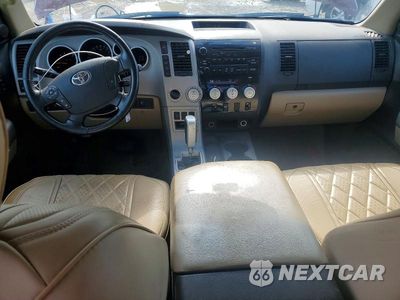 Zdjęcie 8 z 13 samochodu: 2007 TOYOTA TUNDRA CREWMAX LIMITED VIN:5TBDV58177S483239 - miniatura