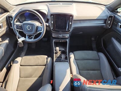 Zdjęcie 8 z 13 samochodu: 2024 VOLVO XC40 RECHARGE ULTIMATE VIN:YV4ER3XM1R2292939 - miniatura