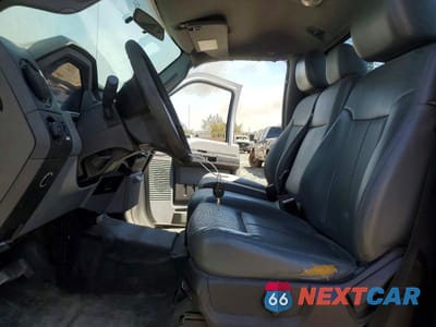Zdjęcie 7 z 12 samochodu: 2016 FORD F350 SUPER DUTY VIN:1FDRF3GT4GEC31936 - miniatura