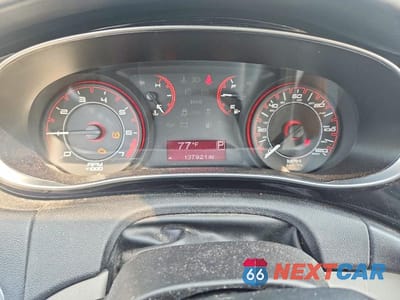 Zdjęcie 9 z 12 samochodu: 2013 DODGE DART SXT VIN:1C3CDFBA1DD305021 - miniatura