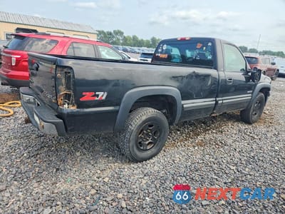 Trzecie zdjęcie samochodu z tyłu: 2000 CHEVROLET SILVERADO K1500 VIN:1GCEK14T1YE120463 - miniatura