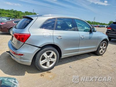 Trzecie zdjęcie samochodu z tyłu: 2011 AUDI Q5 PREMIUM PLUS VIN:WA1LFAFP2BA053747 - miniatura