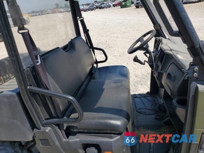 Piąte zdjęcie samochodu w środku: 2015 POLARIS RANGER 570 UTILITY VEHICLE VIN:3NSRMA579FE368053 - miniatura