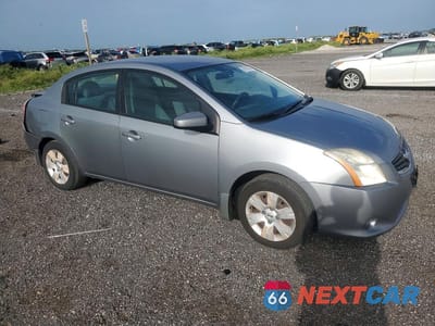 Czwarte zdjęcie samochodu z boku: 2010 NISSAN SENTRA 2.0/2.0S/SR/2.0SL VIN:3N1AB6AP1AL645907 - miniatura