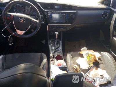 Zdjęcie 8 z 12 samochodu: 2017 TOYOTA COROLLA 50TH ANNIVERSARY SPECIAL EDITI VIN:5YFBURHEXHP605761 - miniatura