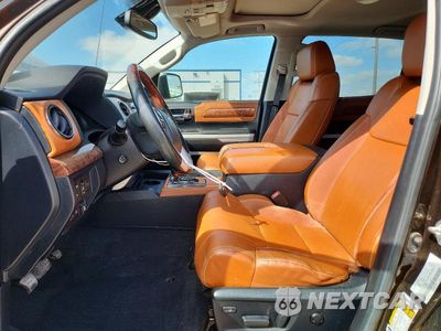 Zdjęcie 7 z 12 samochodu: 2019 TOYOTA TUNDRA 1794 EDITION VIN:5TFAY5F1XKX860170 - miniatura