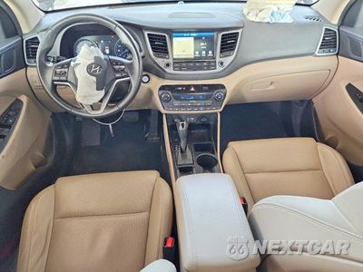 Zdjęcie 8 z 13 samochodu: 2016 HYUNDAI TUCSON LIMITED VIN:KM8J3CA24GU259098 - miniatura