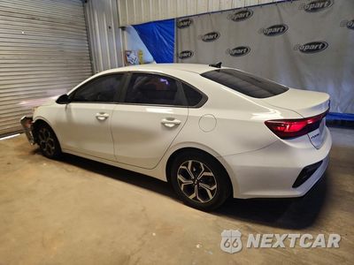 Drugie zdjęcie samochodu z przodu: 2019 KIA FORTE LXS VIN:3KPF24AD8KE107756 - miniatura