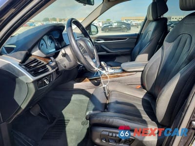 Zdjęcie 7 z 13 samochodu: 2016 BMW X5 XDRIVE35I VIN:5UXKR0C5XG0P26429 - miniatura