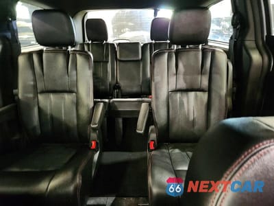 Zdjęcie 10 z 13 samochodu: 2019 DODGE GRAND CARAVAN GT VIN:2C4RDGEG0KR790192 - miniatura