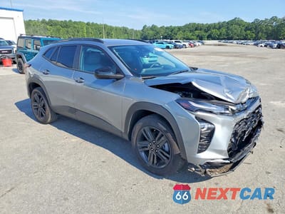 Czwarte zdjęcie samochodu z boku: 2025 CHEVROLET TRAX ACTIV VIN:KL77LKEP3SC103547 - miniatura