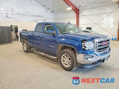 Czwarte zdjęcie samochodu z boku: 2017 GMC SIERRA K1500 SLE VIN:1GTV2MEC6HZ243460 - miniatura