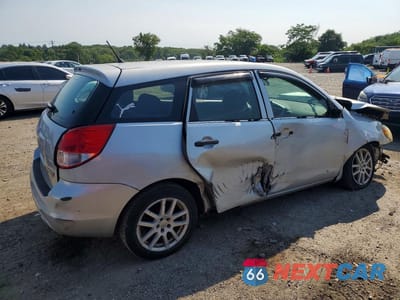 Trzecie zdjęcie samochodu z tyłu: 2005 TOYOTA MATRIX BASE VIN:2T1KR32E95C354461 - miniatura